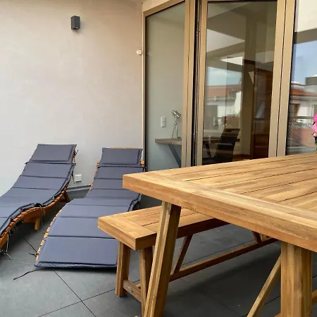 شقة Modernes An Der Frauenkirche Ii دريسدن