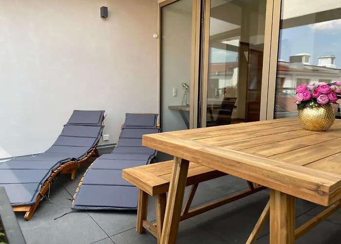 شقة Modernes An Der Frauenkirche Ii دريسدن