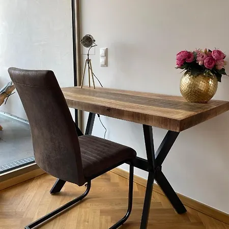 Modernes An Der Frauenkirche Ii Apartment Dresden